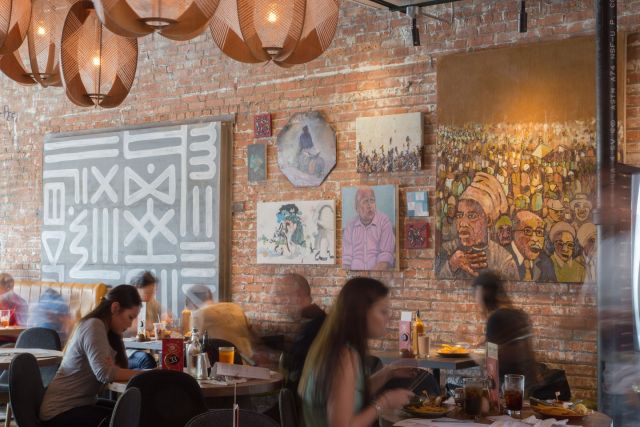 Bringing a taste of authentic PERi-PERi sauce from South Africa to Atlanta, Nando's PERi-PERi will satisfy your cravings for flame-grilled chicken. The best part? This eatery will be right here in the High Street community.